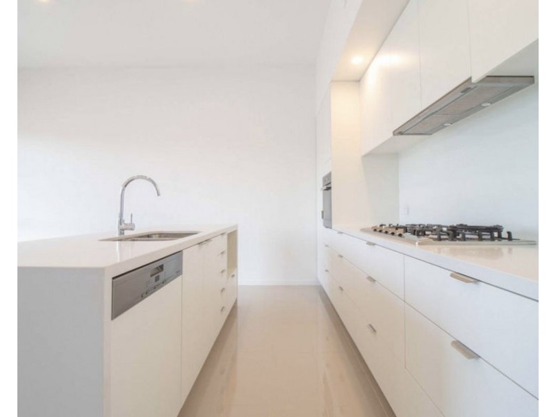 14 Bluewater Court, Hope Island QLD 4212