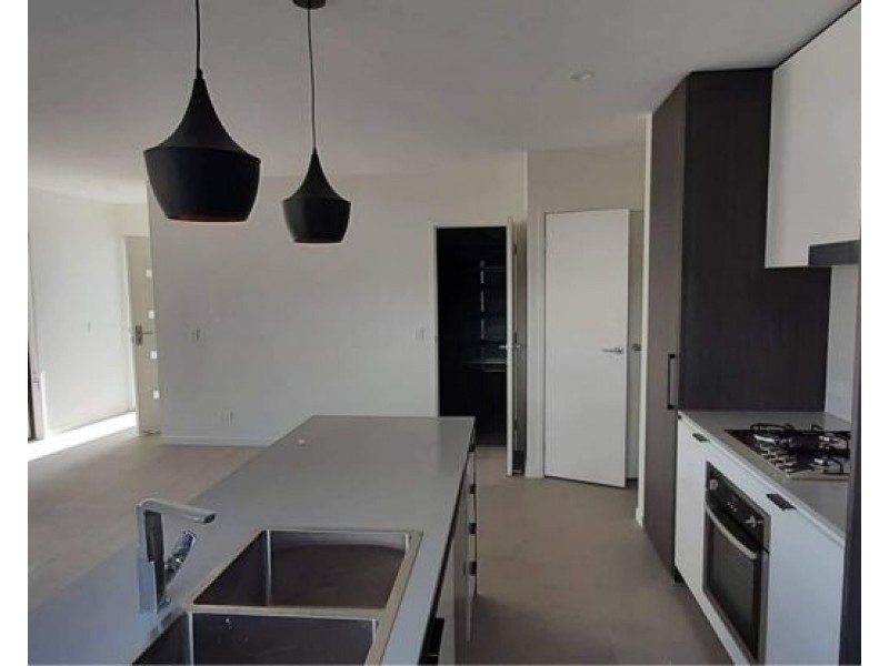 30 38 Gawthern Drive, Pimpama QLD 4209