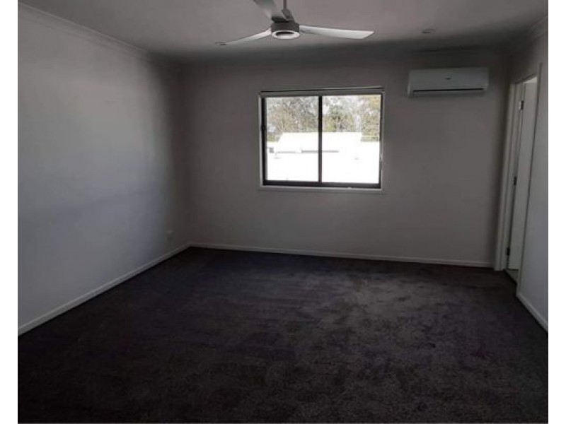 30 38 Gawthern Drive, Pimpama QLD 4209