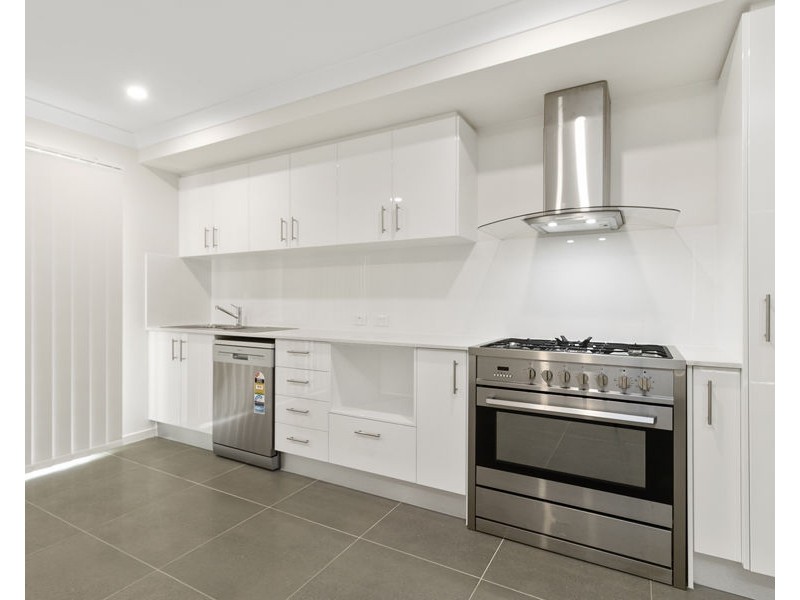 1/190 Dunaden Street, Logan Reserve QLD 4133