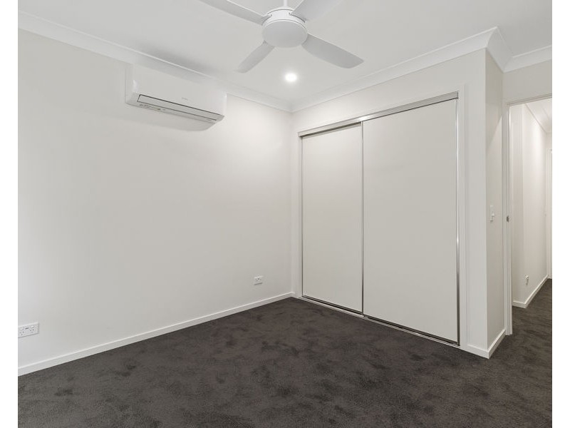1/190 Dunaden Street, Logan Reserve QLD 4133