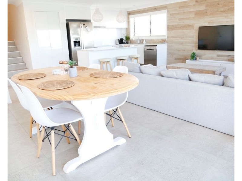 9/33-35 Duet Drive, Mermaid Waters QLD 4218