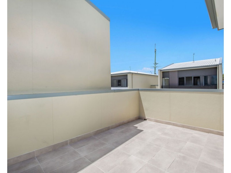 38 191-197 Marina Quays Boulevard, Hope Island QLD 4212