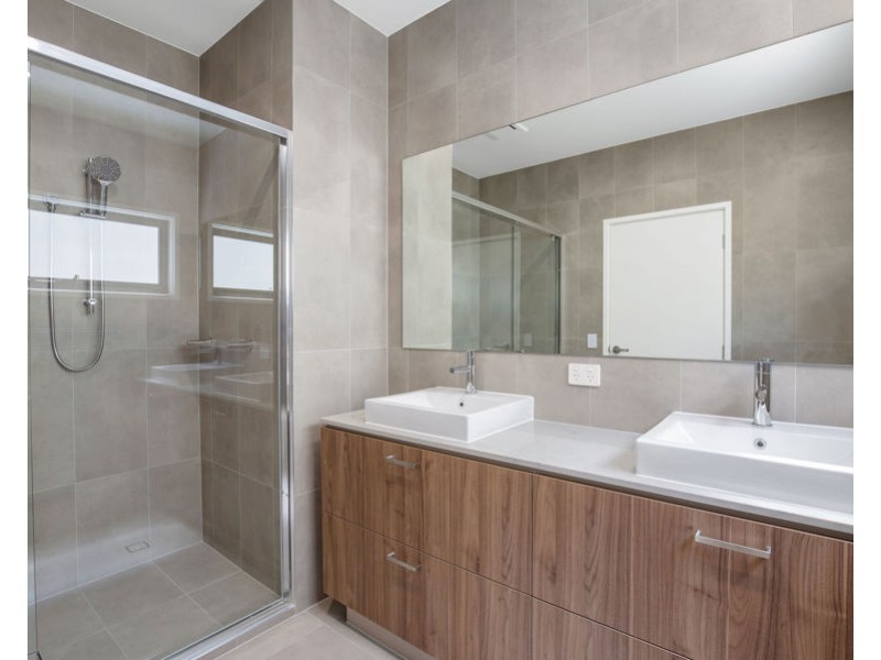 38 191-197 Marina Quays Boulevard, Hope Island QLD 4212
