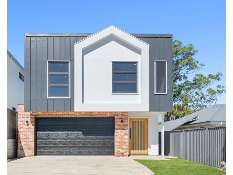 5 Besson St, Stafford Heights QLD 4053