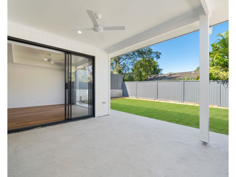 5 Besson St, Stafford Heights QLD 4053