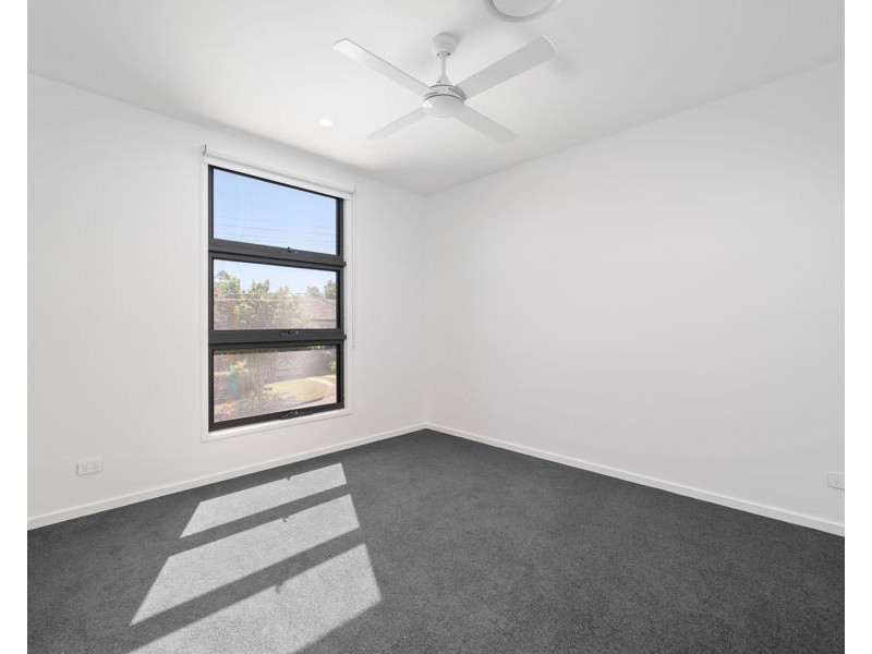 5 Besson St, Stafford Heights QLD 4053