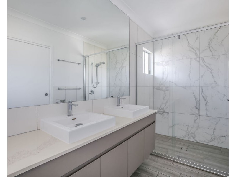 43/6 Park Cove Boulevard, Hope Island QLD 4212