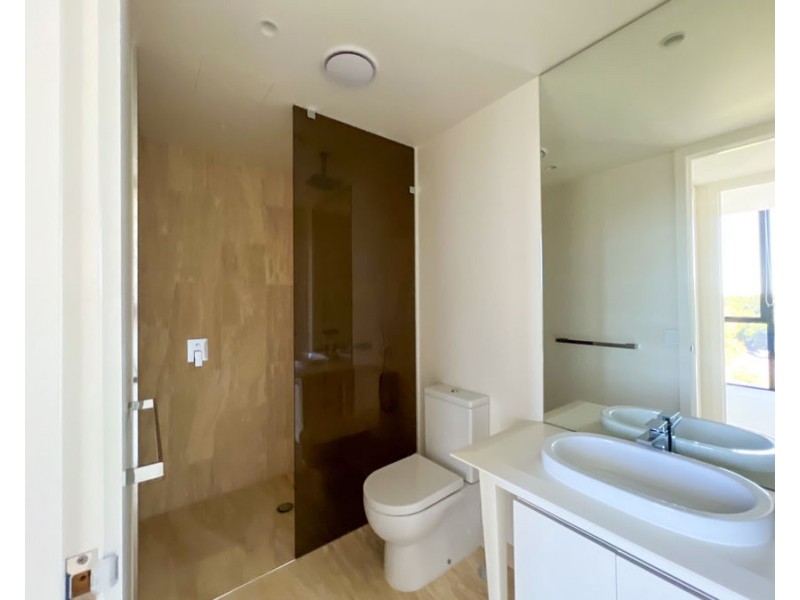 603B/1 The Concourse, Benowa QLD 4217