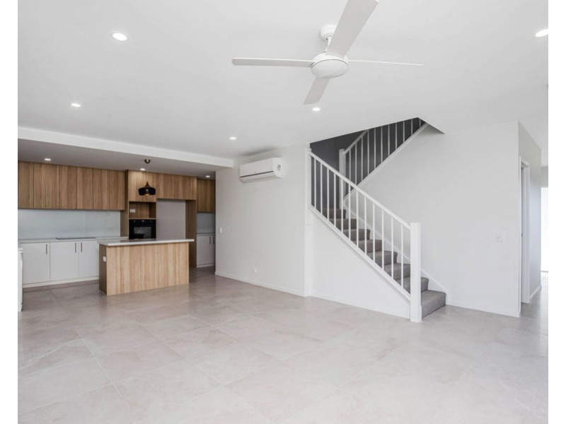 16/19 Sunrise Court, Merrimac QLD 4226