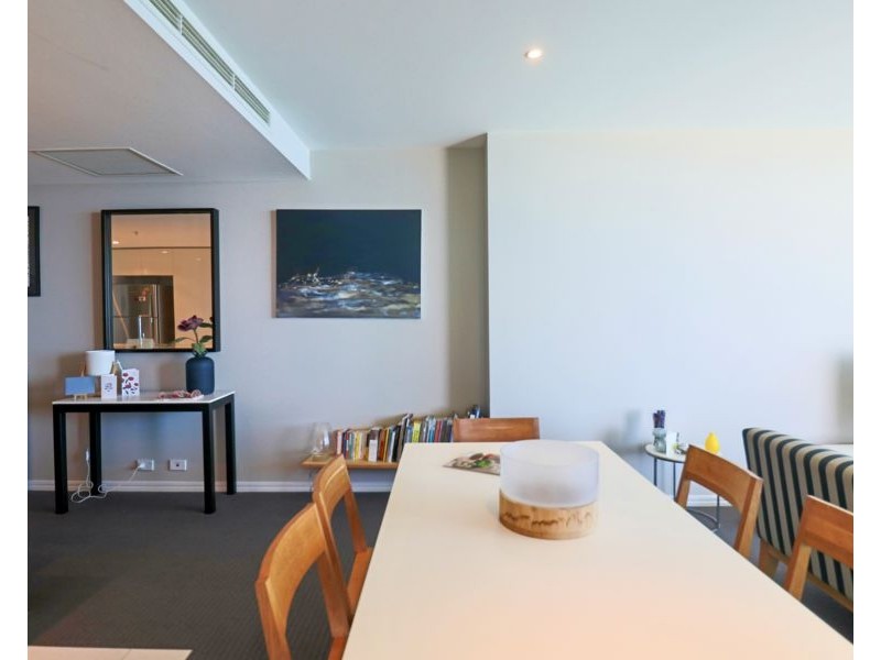 24404/3113 Gold Coast Highway, Surfers Paradise QLD 4217