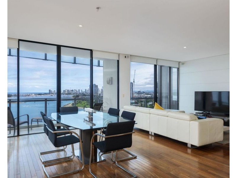 1802/230 Marine Parade, Labrador QLD 4215