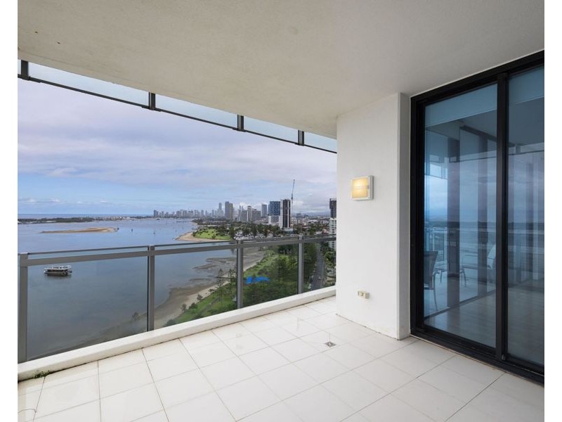 1802/230 Marine Parade, Labrador QLD 4215