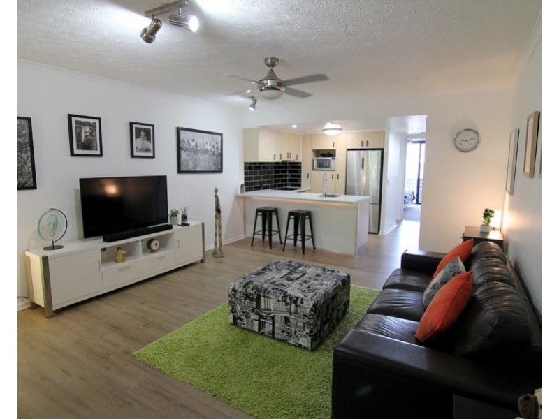 3/20-26 Illawong St, Surfers Paradise QLD 4217