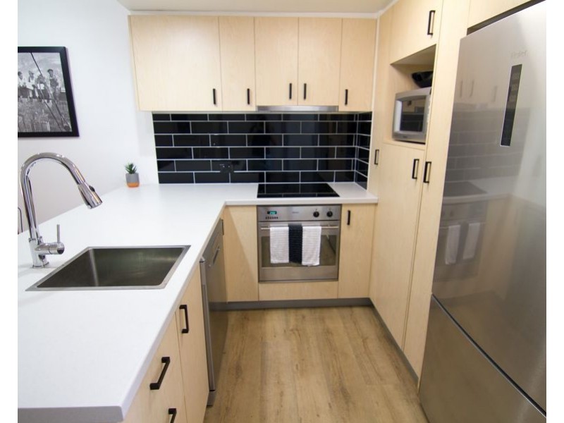 3/20-26 Illawong St, Surfers Paradise QLD 4217