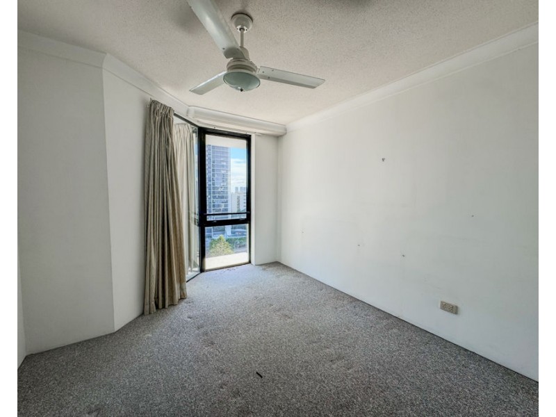 1106 70 Remembrance Drive, Surfers Paradise QLD 4217