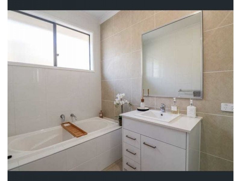 3 Galah St, Maudsland QLD 4210