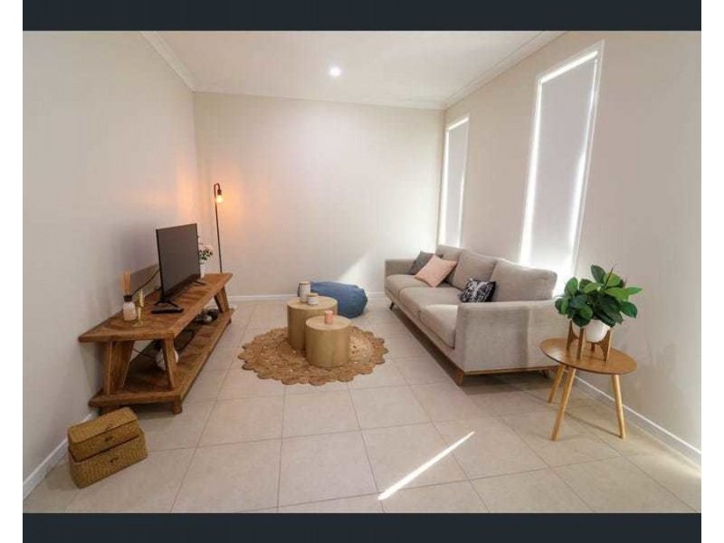 3 Galah St, Maudsland QLD 4210