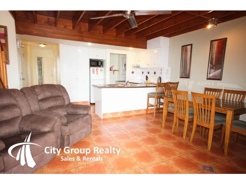 16 ‘Santa Fe’ 7-9 Robert Street, Labrador QLD 4215