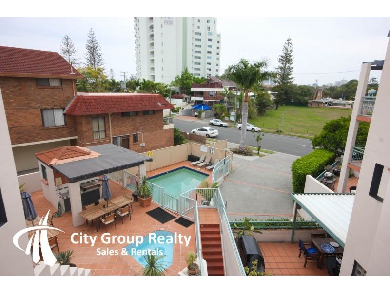 16 ‘Santa Fe’ 7-9 Robert Street, Labrador QLD 4215