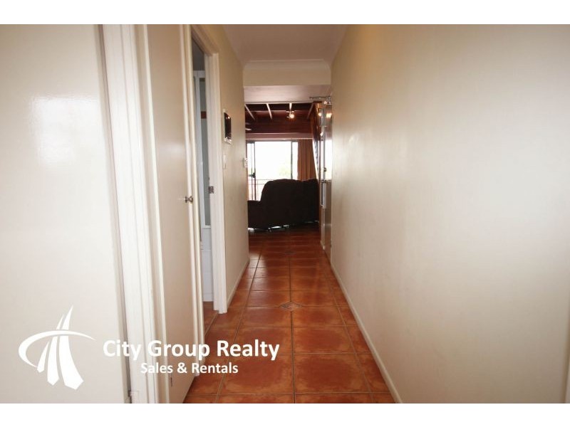16 ‘Santa Fe’ 7-9 Robert Street, Labrador QLD 4215
