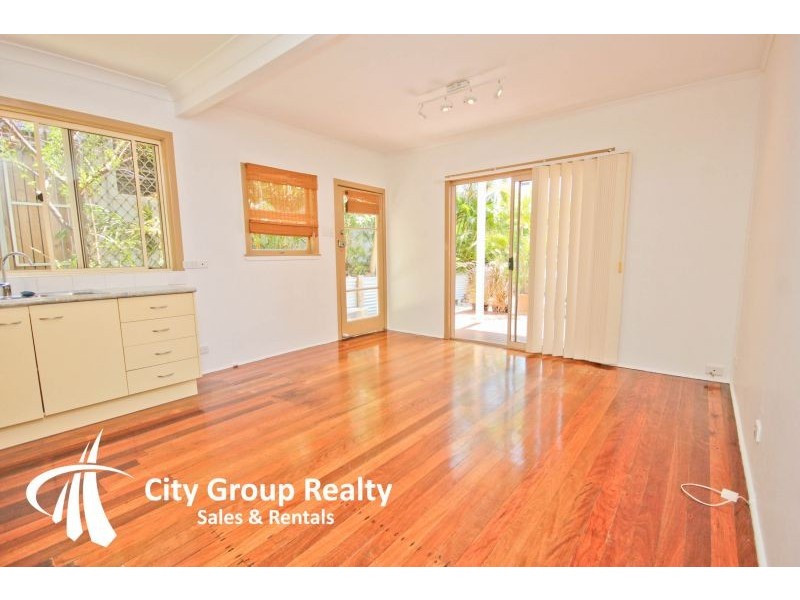 6 Brake Street, Burleigh Heads QLD 4220