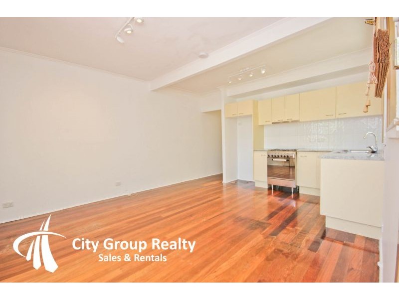 6 Brake Street, Burleigh Heads QLD 4220