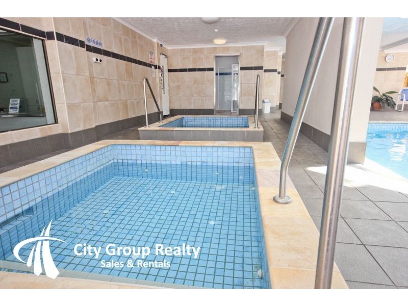 1 ‘Pacifc Regis’ 30 The Esplanade, Burleigh Heads QLD 4220