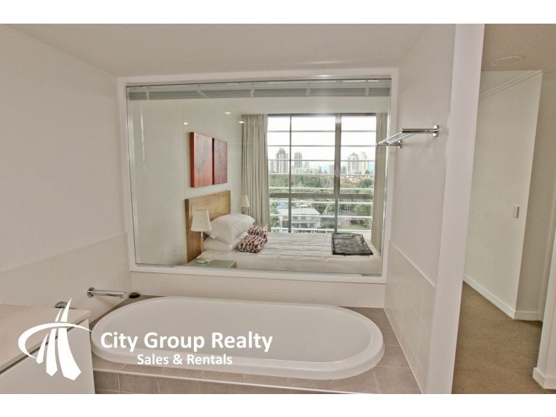 33 T E Peters Drive ‘Freshwater Point’, Broadbeach QLD 4218