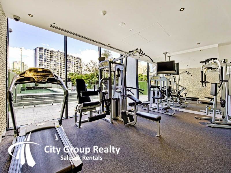 4 ‘avalon’ Wahroonga Street, Surfers Paradise QLD 4217