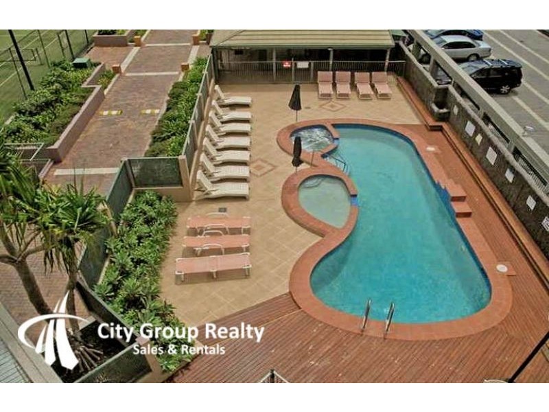 20 ‘The Penthouses’ Old Burleigh Road, Broadbeach QLD 4218