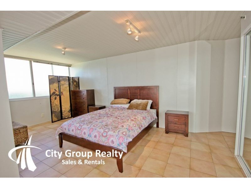 20 ‘The Penthouses’ Old Burleigh Road, Broadbeach QLD 4218
