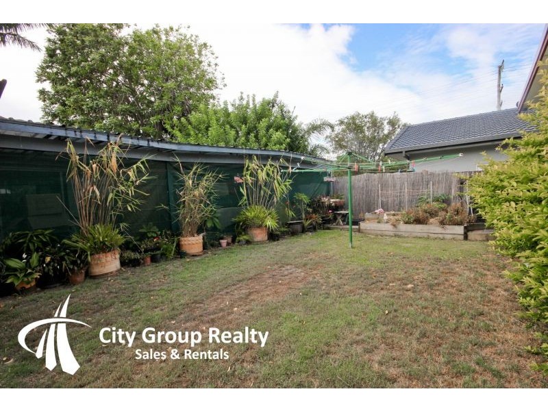 55 Manus Avenue, Palm Beach QLD 4221