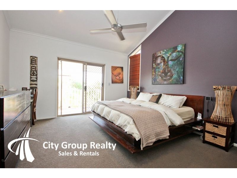 11 Correa Court, Elanora QLD 4221