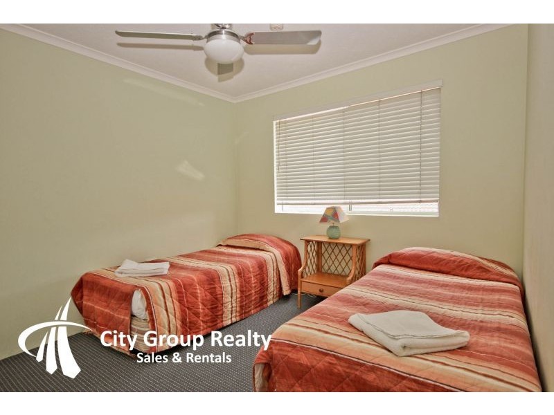 36 Australia Avenue, Broadbeach QLD 4218