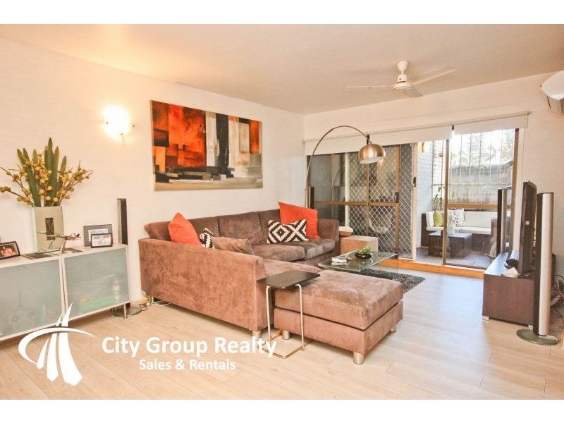 26 Palm Avenue, Surfers Paradise QLD 4217