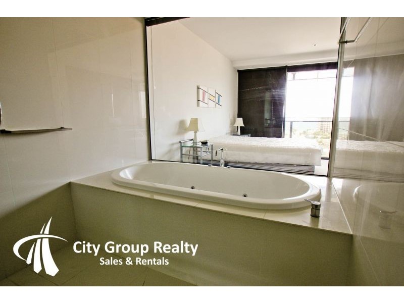 9 Ferny Ave, Surfers Paradise QLD 4217