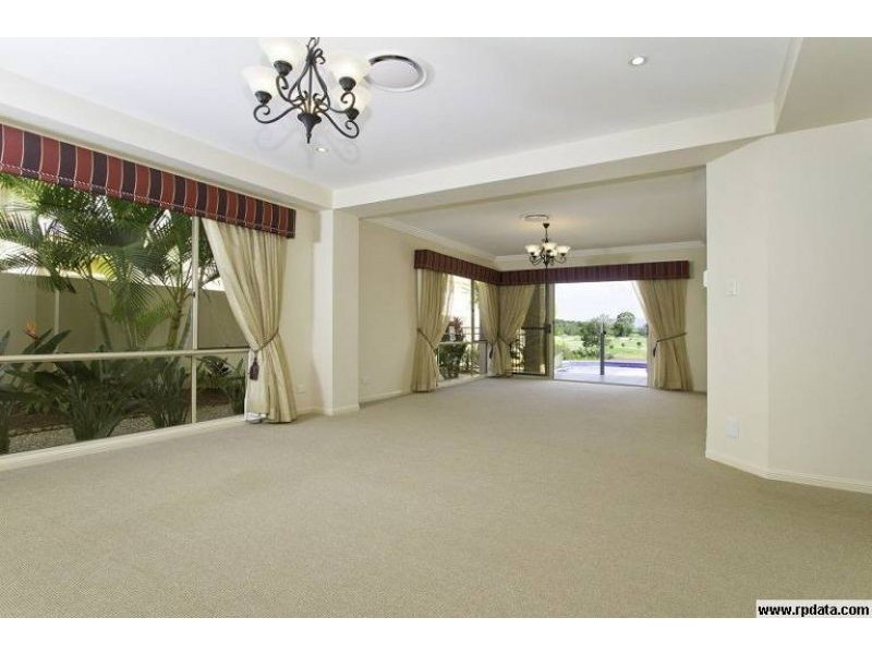 1030. Lakeview Terrace, Benowa QLD 4217