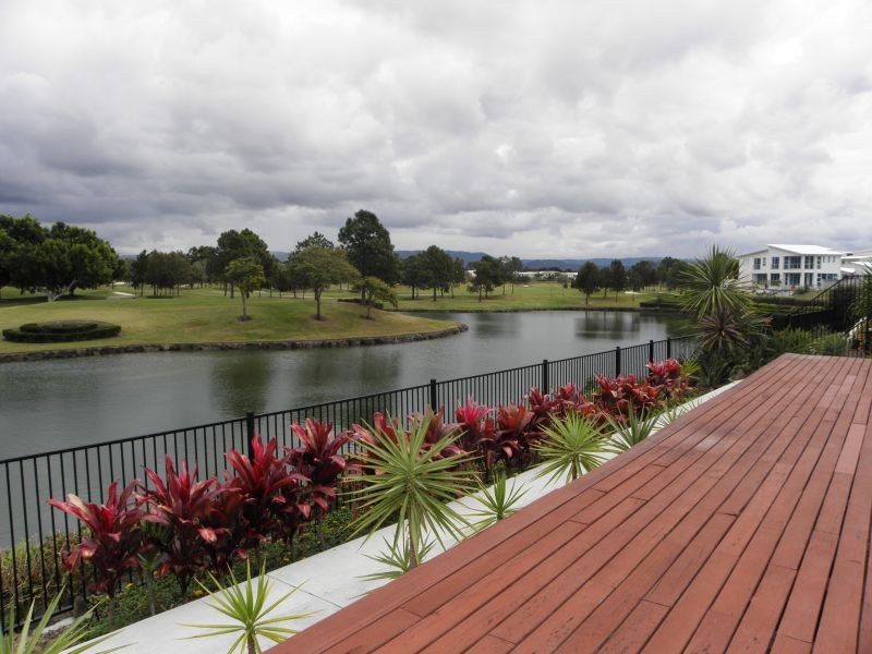 1030. Lakeview Terrace, Benowa QLD 4217