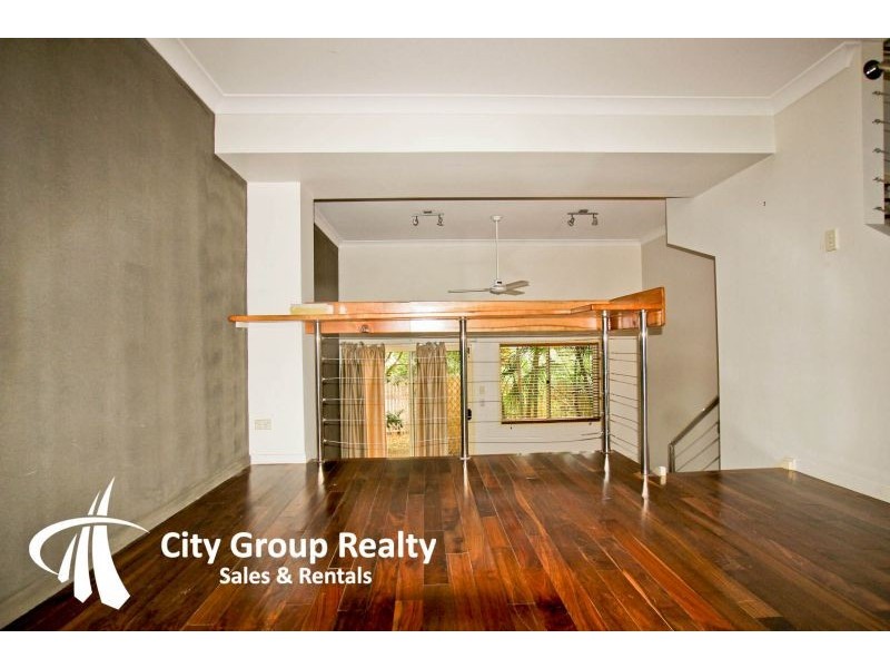 90 ‘Sandringham’ 100 Racecourse Drive, Bundall QLD 4217