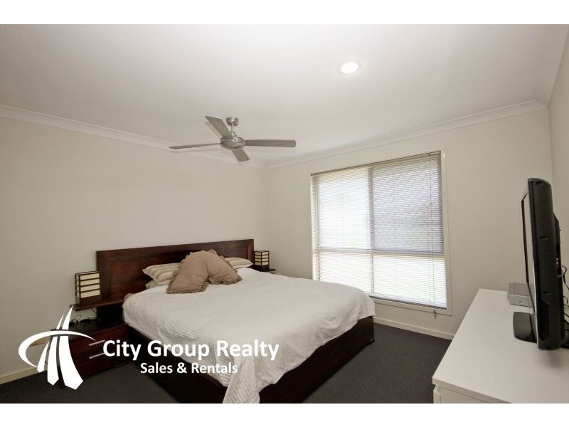 1 14 Styer Circuit, Burleigh Waters QLD 4220