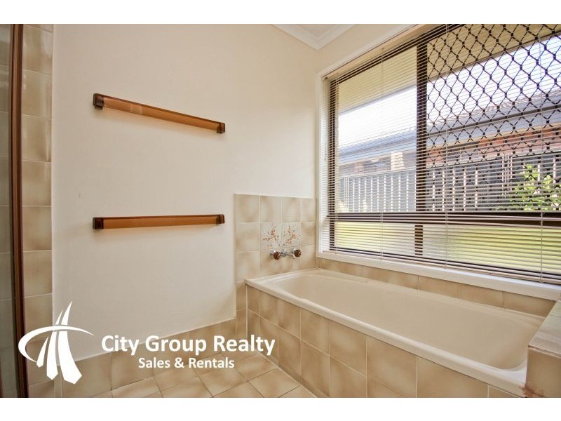 174 Rio Vista Boulevard, Broadbeach Waters QLD 4218