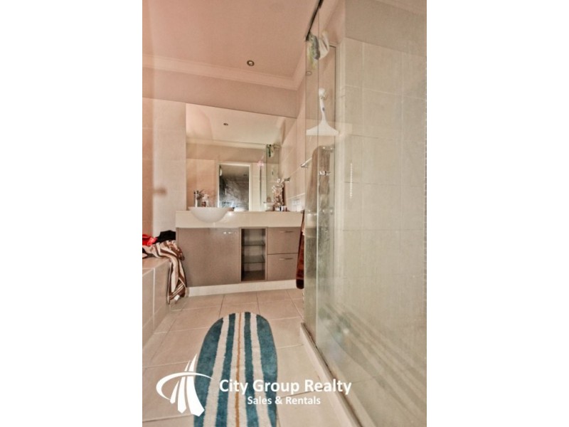 55 Paradise Springs Avenue, Robina QLD 4226