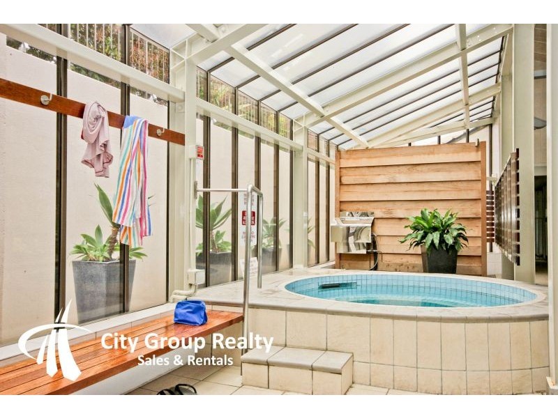 Paradise Waters QLD 4217