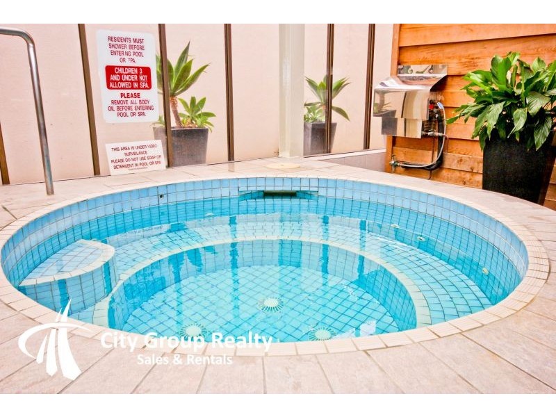 Paradise Waters QLD 4217