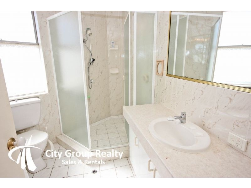 3 Old Burleigh Road, Surfers Paradise QLD 4217