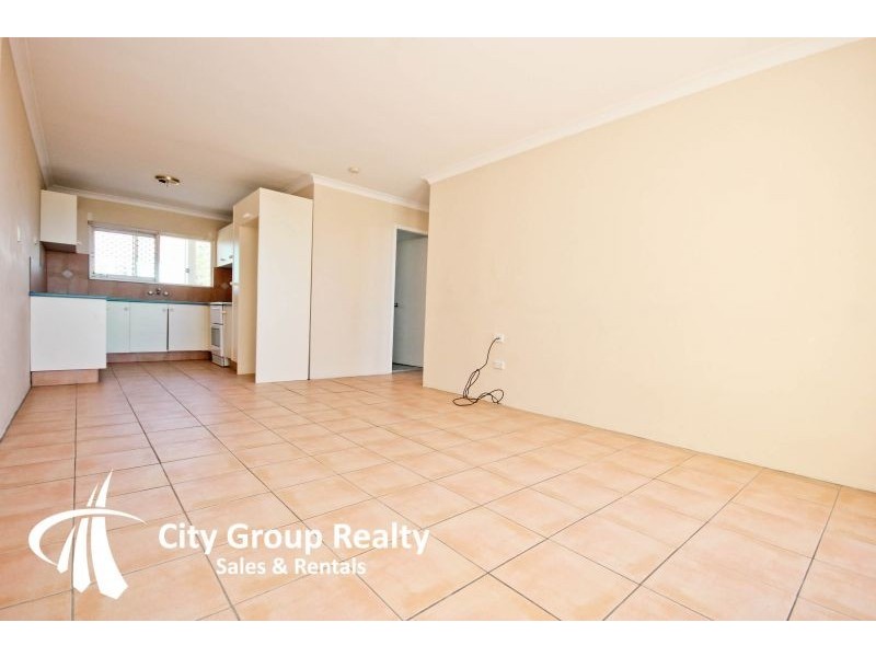 136 Old Burleigh Road, Broadbeach QLD 4218