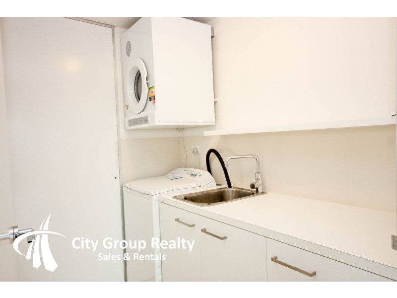 1209/9 Hamilton Avenue, Surfers Paradise QLD 4217
