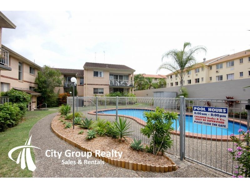 5 Christine Avenue, Miami QLD 4220