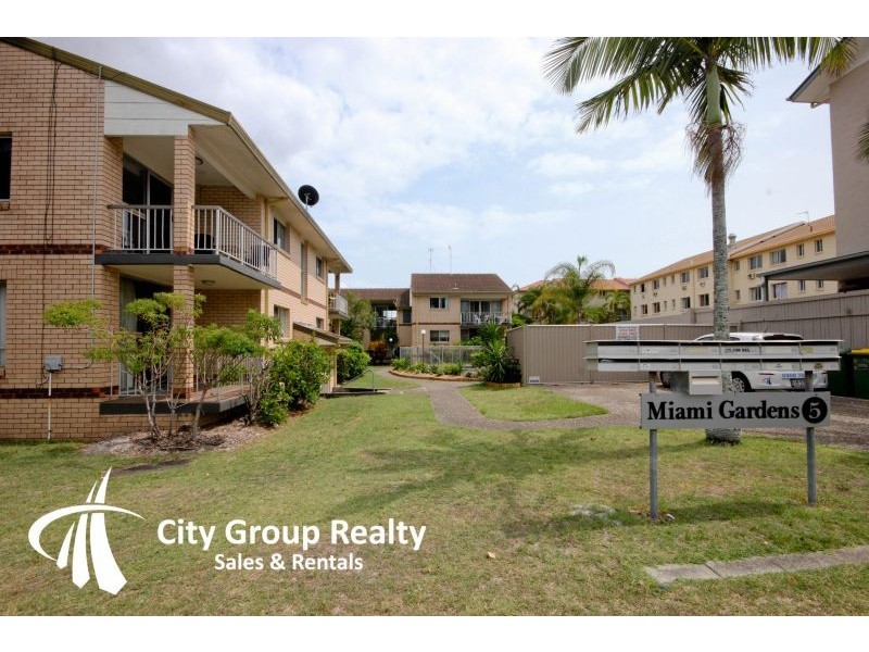 5 Christine Avenue, Miami QLD 4220